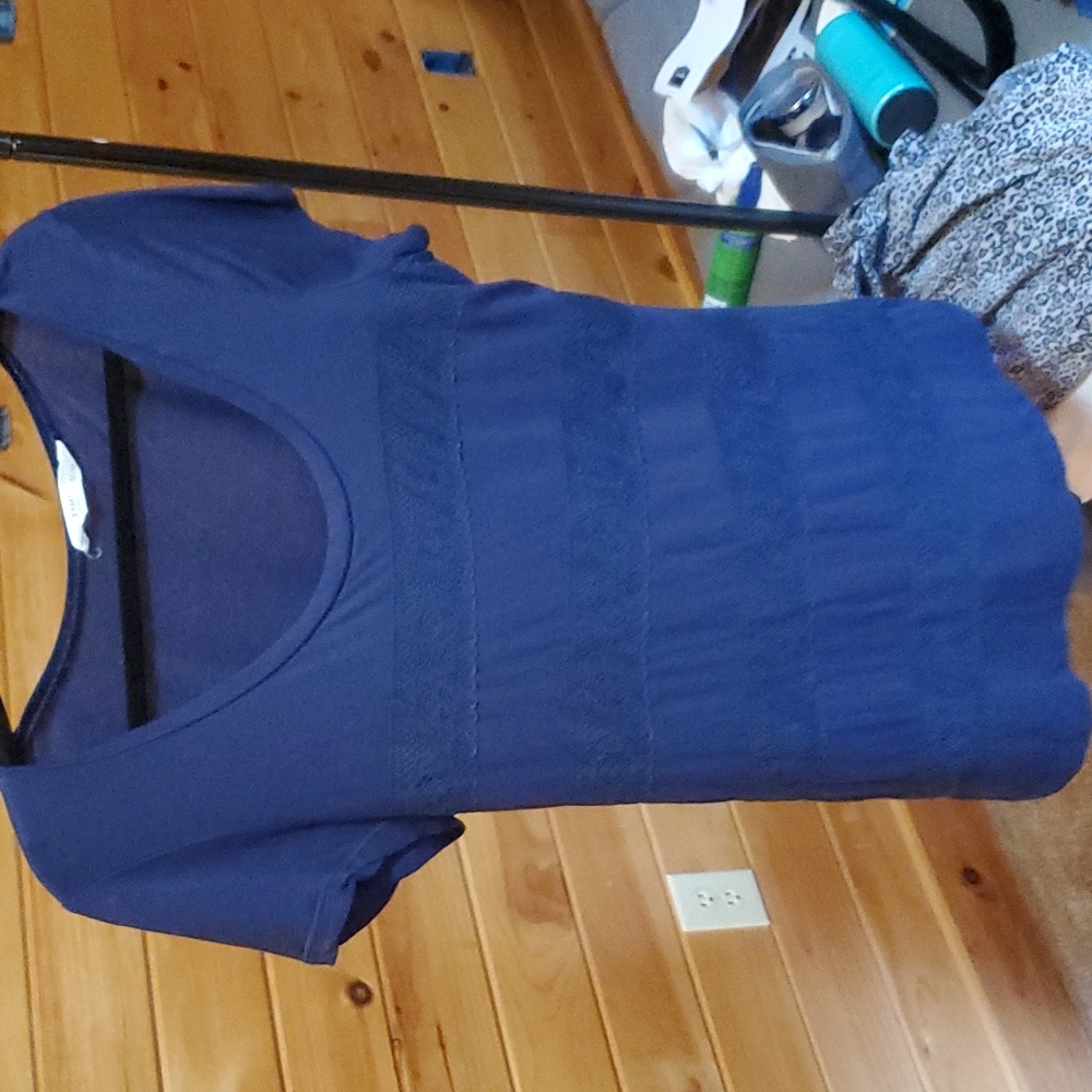 Old Navy Short Sleeve Tee